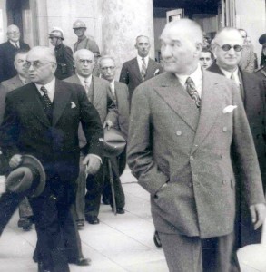 Atatürk ve Şıklığı